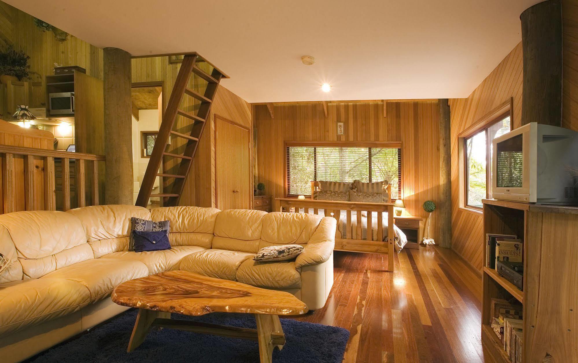 Lyrebird Retreat Lodge Springbrook